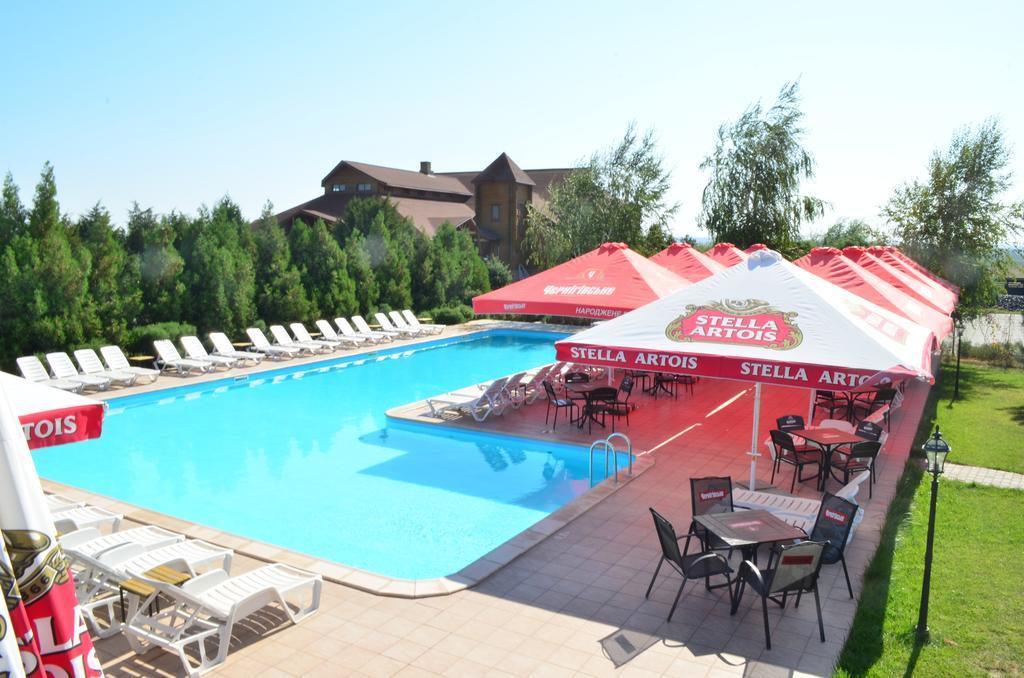 Panska Hata Hotel Nyzhnya Khortytsya Exterior foto