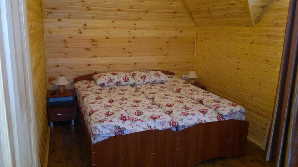 Panska Hata Hotel Nyzhnya Khortytsya Quarto foto