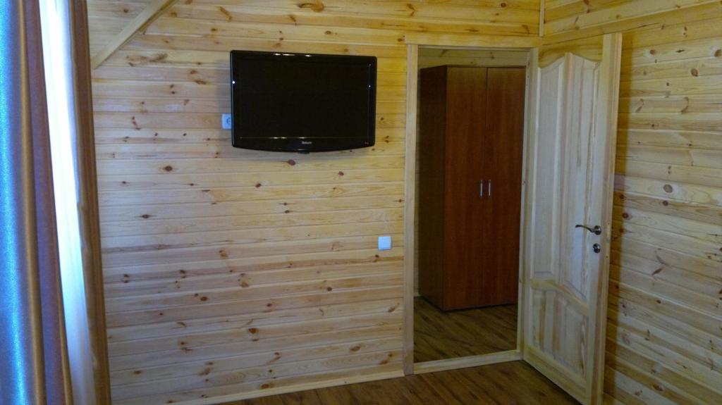 Panska Hata Hotel Nyzhnya Khortytsya Quarto foto