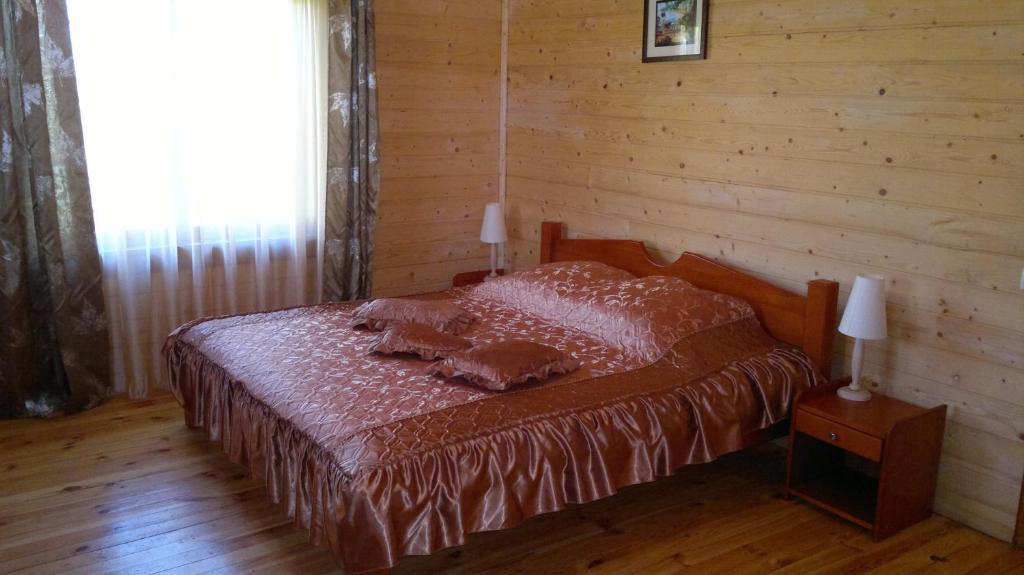 Panska Hata Hotel Nyzhnya Khortytsya Quarto foto