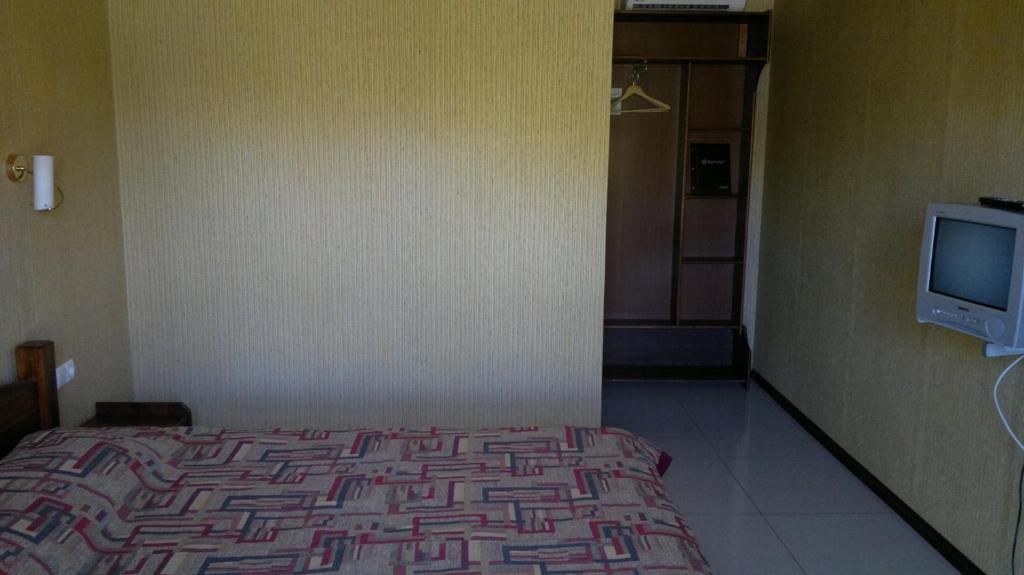 Panska Hata Hotel Nyzhnya Khortytsya Quarto foto